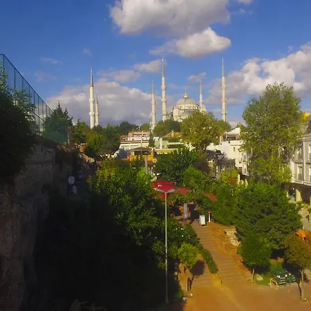 Erguvan - Special Category Otel 3*