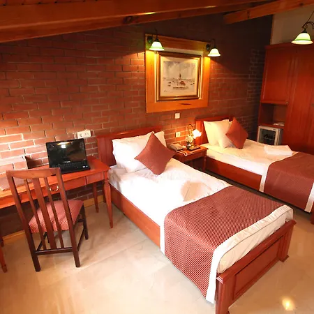 Otel Erguvan - Special Category 3*