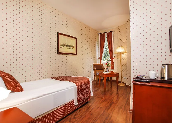 Erguvan - Special Category Hotel Istanbul