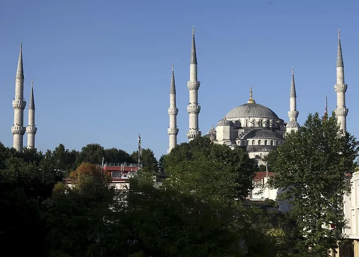 Erguvan - Special Category Hotel Istanbul