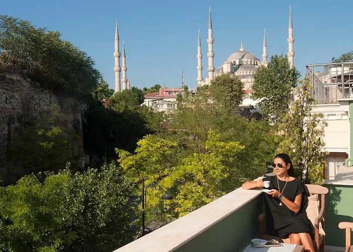 Erguvan - Special Category 3*